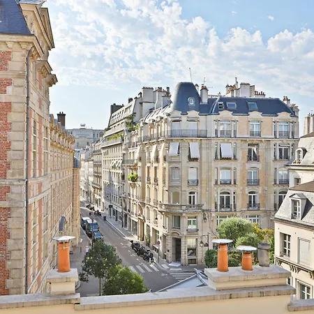 Studio Quartier Saint Michel Notre Dame Free Netflix-3
